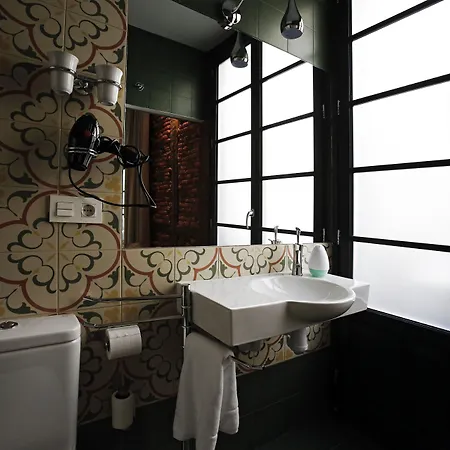 Basque Boutique By Gaiarooms