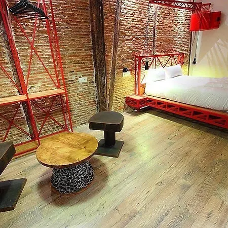 Basque Boutique Konukevi 2*